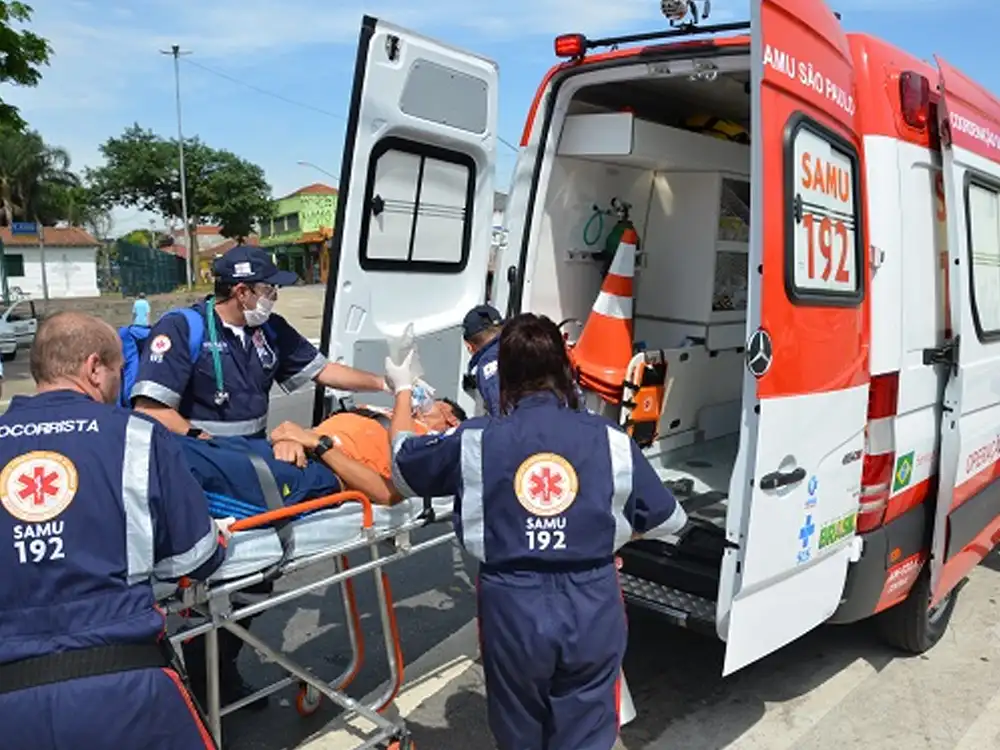 Mulher morre engasgada com pão em Juiz de Fora