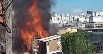 Incêndio de grandes proporções mobiliza Bombeiros no bairro Ladeira, em JF